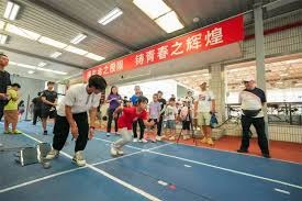 费城费城人队强打麦克·舒密特达成 500 轰壮举，确立史上最强三垒手地位