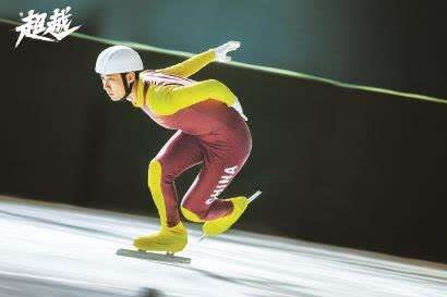 官方：洛杉矶FC与38岁门将洛里续约至2026年，含1年续约选项